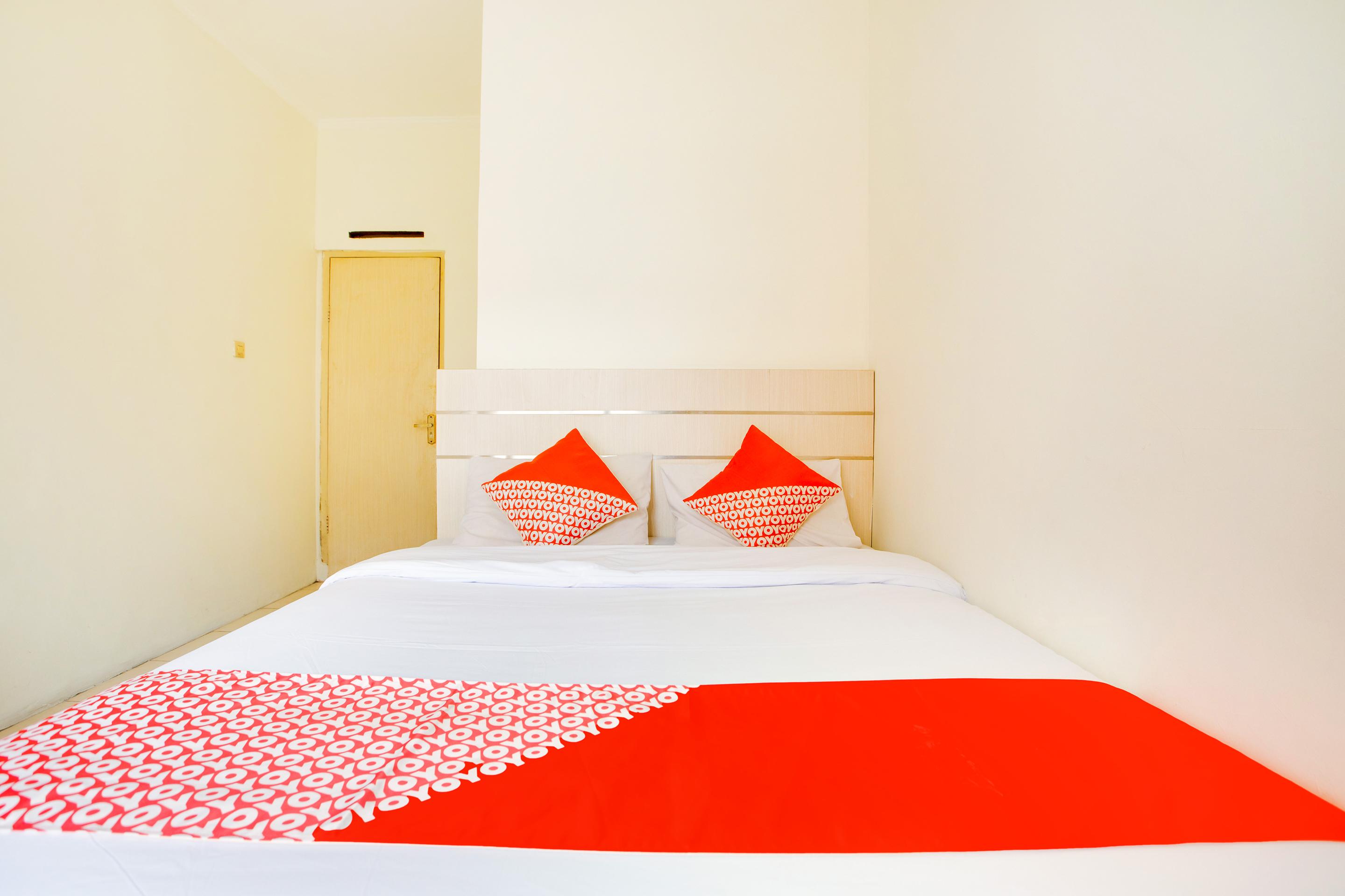 Reddoorz @ Hotel Arimbi Dewi Sartika Baru Бандунг Екстериор снимка